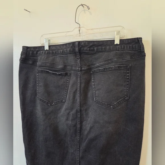 Torrid Black Denim Jean Skirt Stretchy Buttons Size 14 Midi American Modest - Picture 6 of 8
